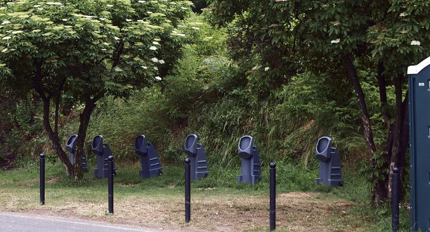 Instalacja na Bulwarach