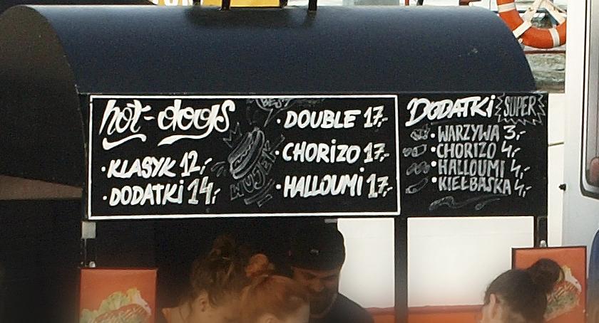 Najdroższy hot dog w Warszawie?