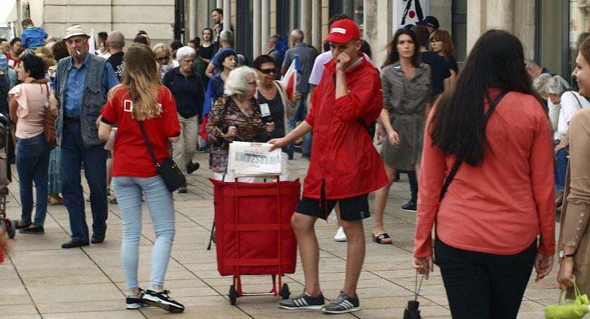Niedźwiedzia przysługa?