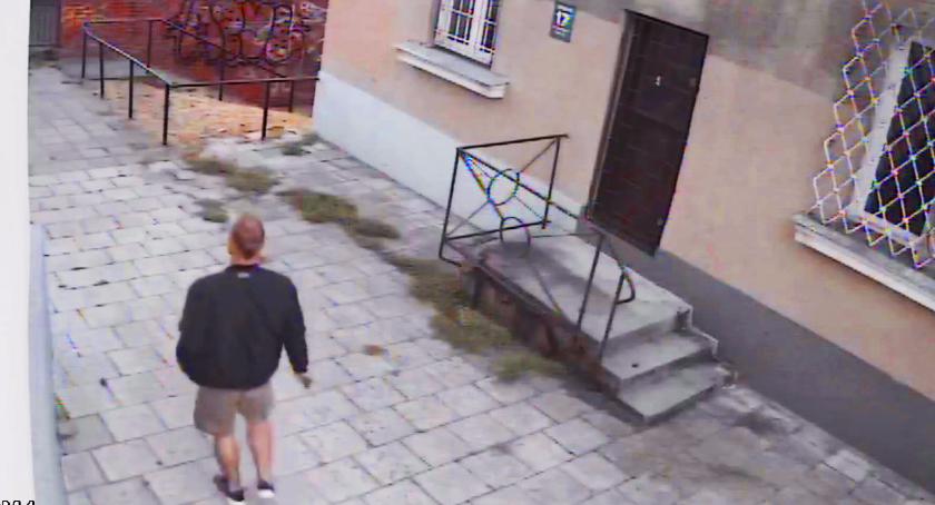 Jak rozpoznasz pana ze zdjęć to skontaktuj się z policją