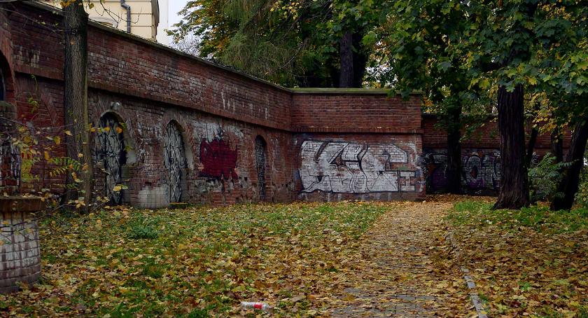 Tajemnicze malowidła na Powiślu