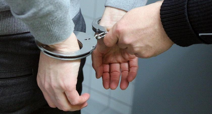 Straż miejska zatrzymała pedofila na Marszałkowskiej