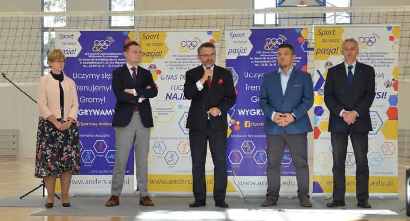Szkoła Roberta Lewandowskiego wybudowała nowy kompleks sportowy