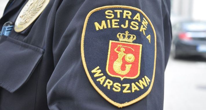 Pił alkohol w samochodzie, potem uruchomił silnik