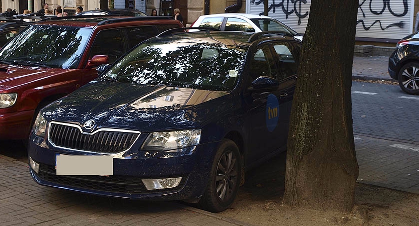 Za wąski parking?