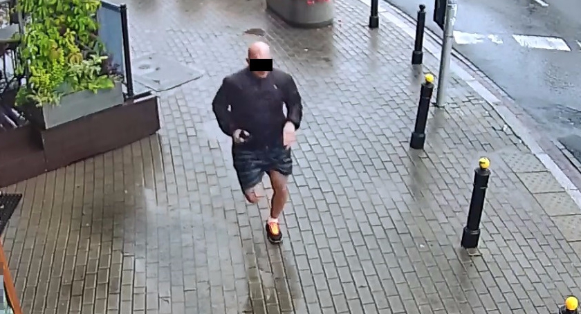 Napad w centrum miasta. Sprawcy ujęci. 