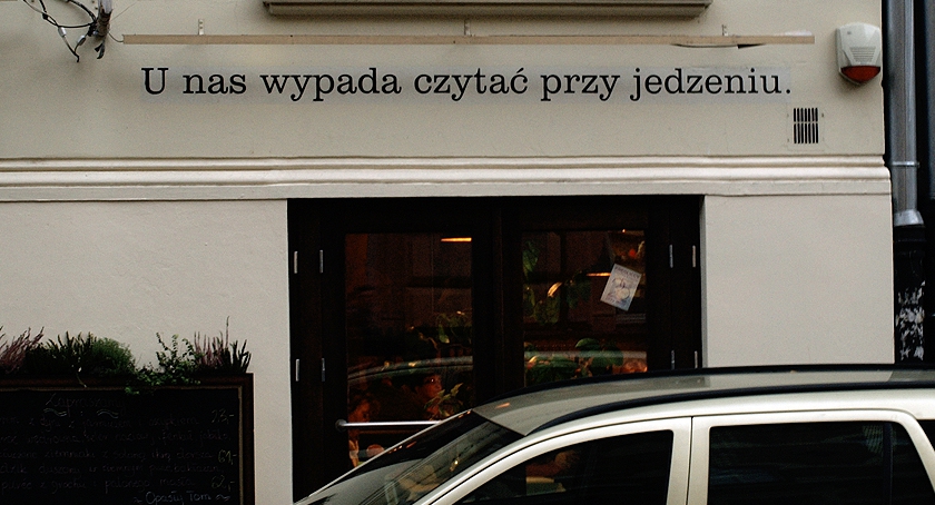 Czytamy przy jedzeniu?