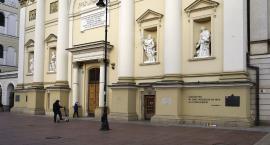 Plac Zamkowy, Kościół św. Anny i błyskawice