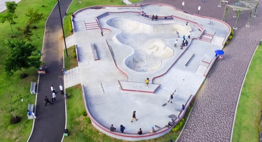 Co zrobić ze skateparkiem na ul. Przy Bażantarni 11? [PETYCJA]