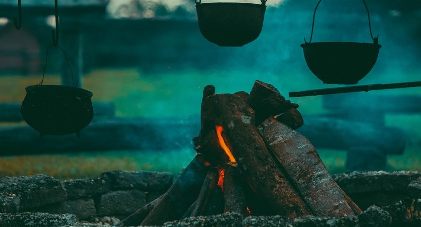 Magiczne Ognisko: kolęda i biesiada w atmosferze przyjaźni