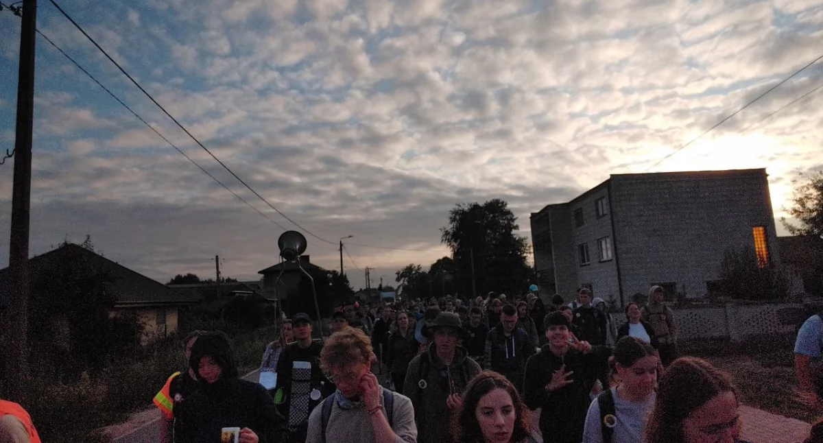 Relacja Pielgrzyma - Dzień Drugi - 44 Warszawska Akademicka Pielgrzymka Metropolitarna - Grupa biało-żółta