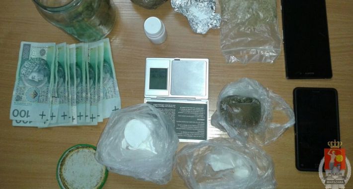 Policja zatrzymała kolejną osobę podejrzaną o handel narkotykami