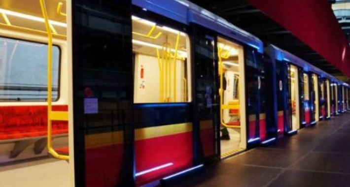 Będzie więcej pociągów na pierwszej linii metra