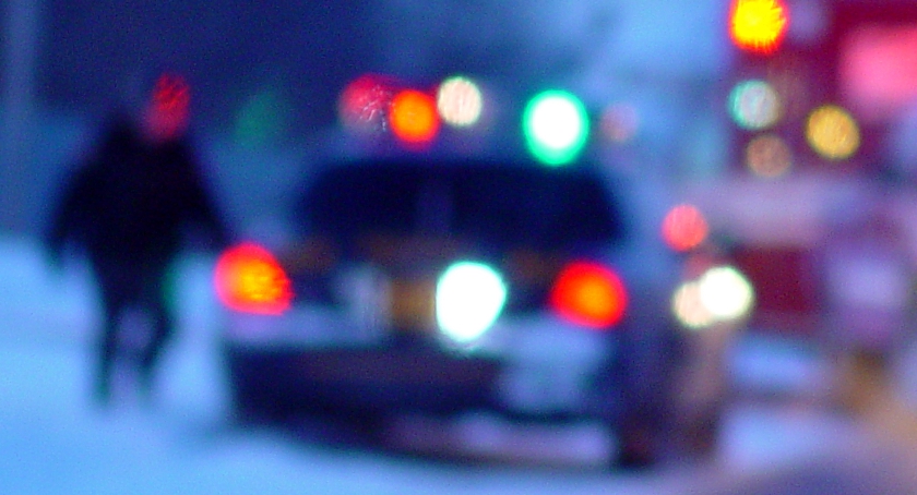 Potrącił na Al. KEN 13 lotnią dziewczynkę i odjechał z miejsca wypadku