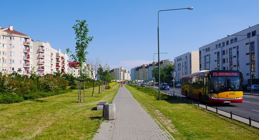 Projekt pasa dla rowerzystów na ul. Stryjeńskich nie do końca przemyślany