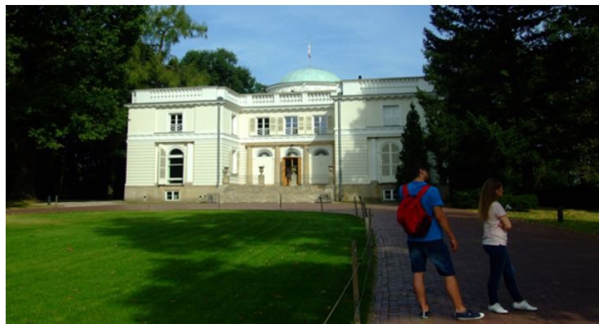 Wracają spacery z przewodnikiem po Parku Natolińskim 