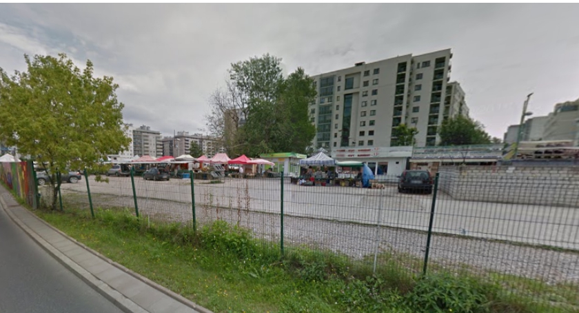 Bazarek na Dołku zostaje na swoim miejscu