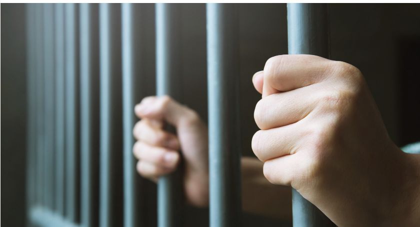 17-latek podejrzany o usiłowanie zabójstwa