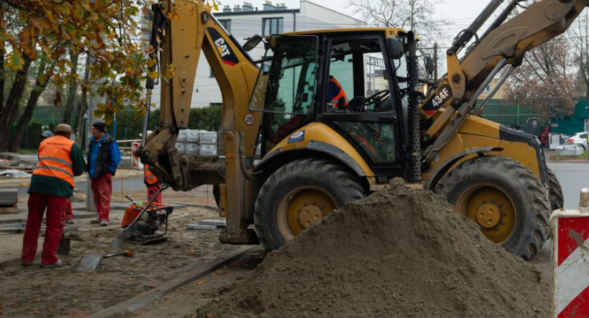UWAGA: Budowa przyłącza energetycznego w Zwoleńskiej