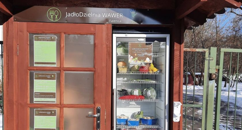 «Jadłodzielnie są dla wszystkich!». Lista placówek w Wawrze 