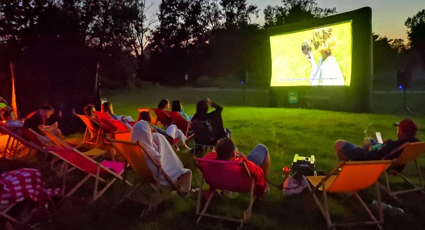 Kino letnie w Wawrze [REPERTUAR NA WEEKEND]