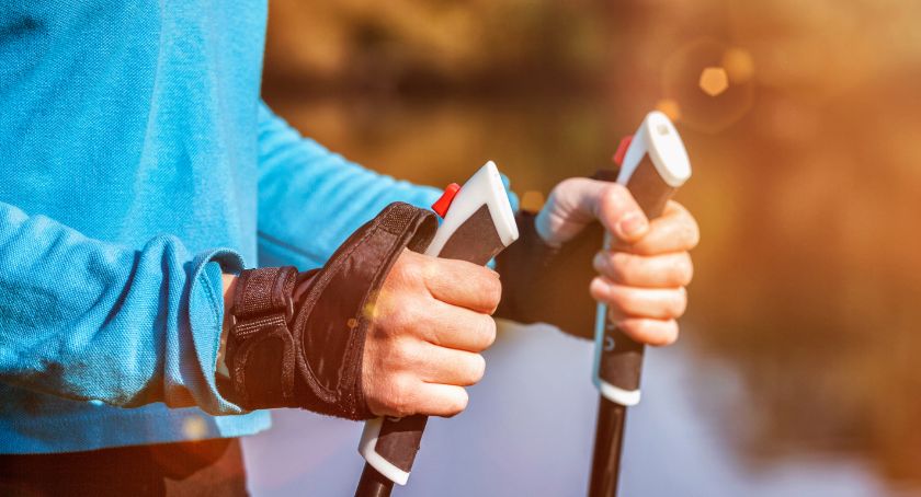 Nordic walking w dzielnicy Wawer [HARMONOGRAM ZAJĘĆ]
