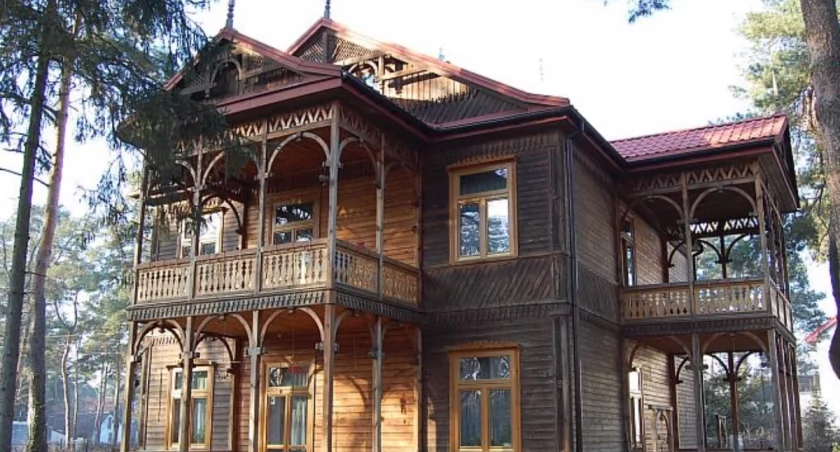 Otwórz furtkę do historii: Świdermajery znów zapraszają w swoje progi