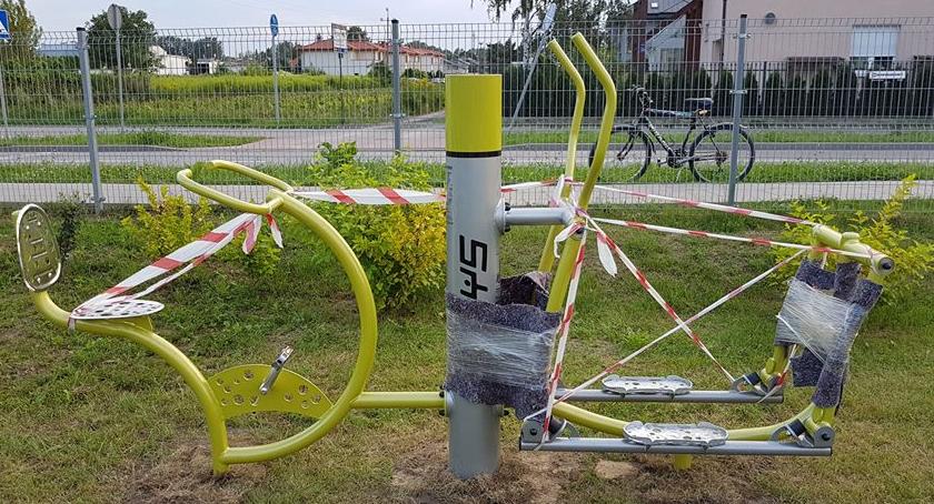 Siłownia plenerowa na osiedlu Las niemal gotowa!