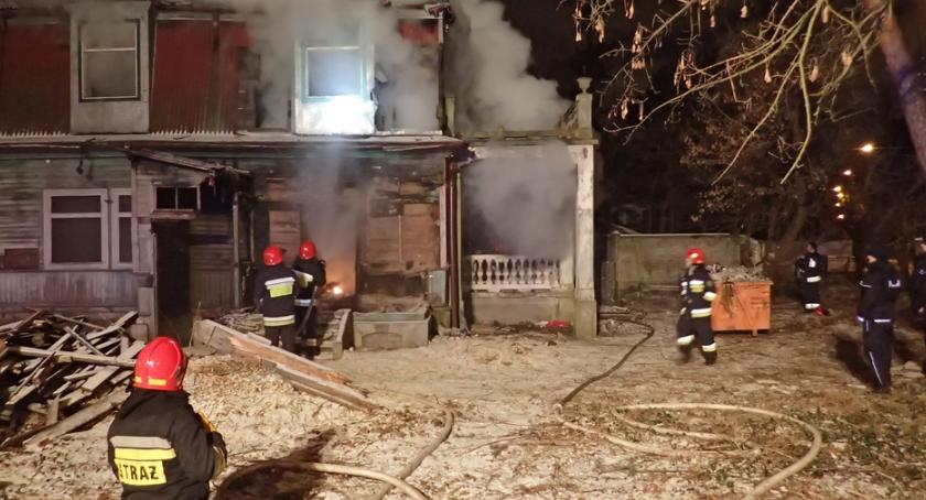 Pożar przy Kajki. Zwłoki mężczyzny