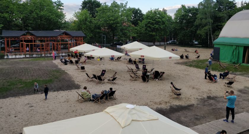Plaża Wesoła - w lecie, ale bez wody 