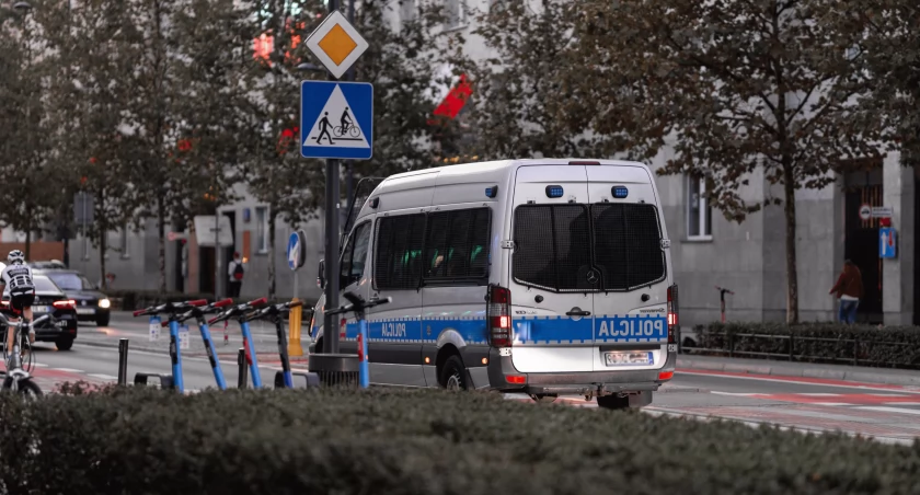 13 i 15 latkowie zatrzymani za rozbój w Wosołej.