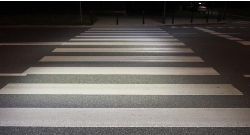Mamy doświetlone przejścia dla pieszych. Potrzeba więcej?