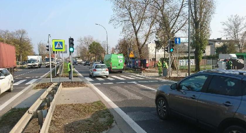 Już są - nowe światła na Trakcie Brzeskim. Jak wrażenia?