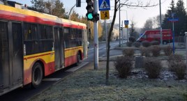 Zyskamy perony przystankowe w ul. Jana Pawła II [ZDJĘCIA]