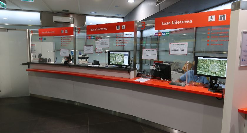 ZTM uruchamia wszystkie Punkty Obsługi Pasażerów