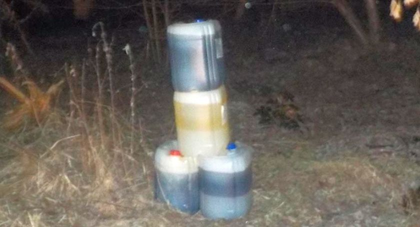 Tajemnicze chemikalia na Wale Zawadowskim