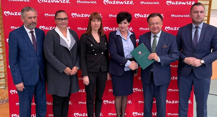 Jak pomaga samorząd Mazowsza?