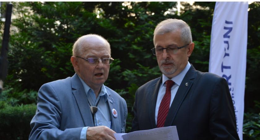 Bogdan Żmijewski: Problemy smogu i korków można rozwiązać jednym sposobem!