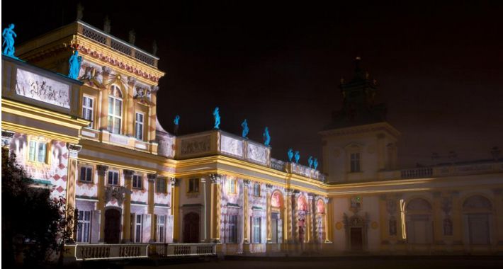 Bezpłatny pokaz mappingu na dziedzińcu pałacowym