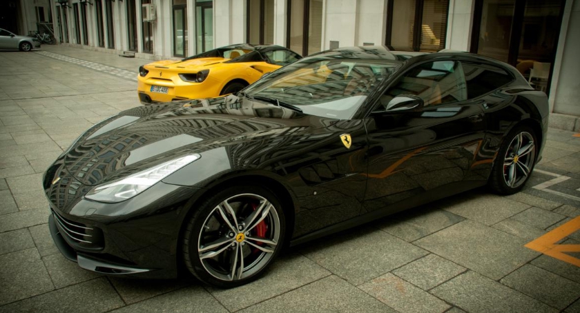 Ferrari GTC4 Lusso już w Polsce. Będzie do kupienia w salonie przy ul. Przyczółkowej?