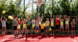 Nowe boisko do streetballa na Kępie Zawadowskiej [ZDJĘCIA]