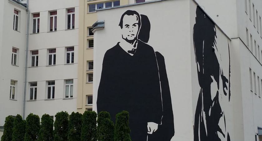 Mural Jacka Kuronia. Jak powstał?