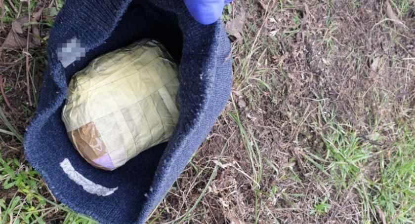 Ponad 330 gram narkotyków schował na balkonie