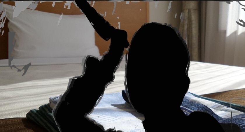 40-latek ciężko ranny po ataku nożem przy Burakowskiej