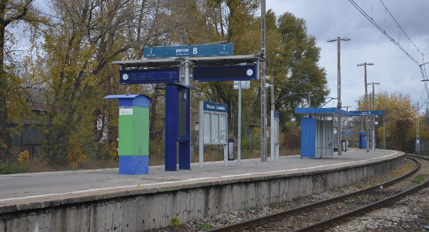 Nowe przystanki, przebudowa peronów, wymiana torów. Co jeszcze zyskają pasażerowie kolei?