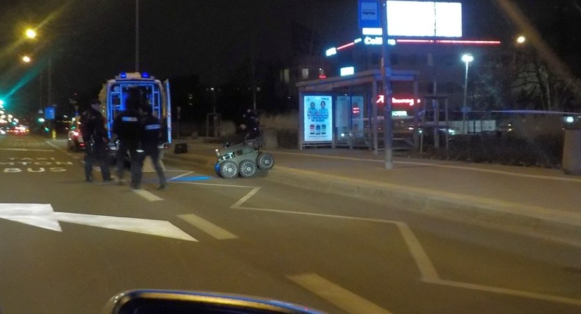 Alarm bombowy na stacji benzynowej przy ul. Wolskiej?! 