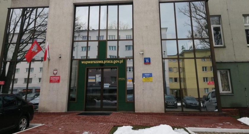 Punkt przy ul. Młynarskiej - godziny otwarcia, sprawy, PESELE 