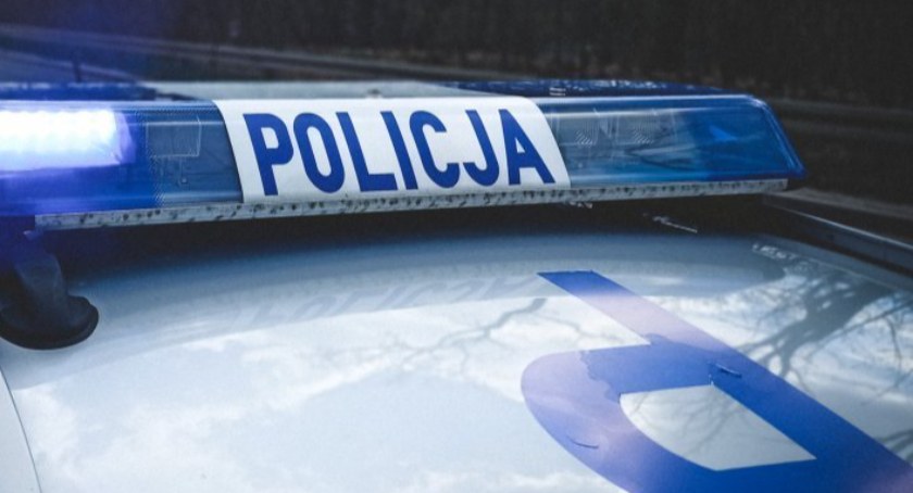 Dziecko wysiadało z tramwaju, kierowca przewozu osób je potrącił