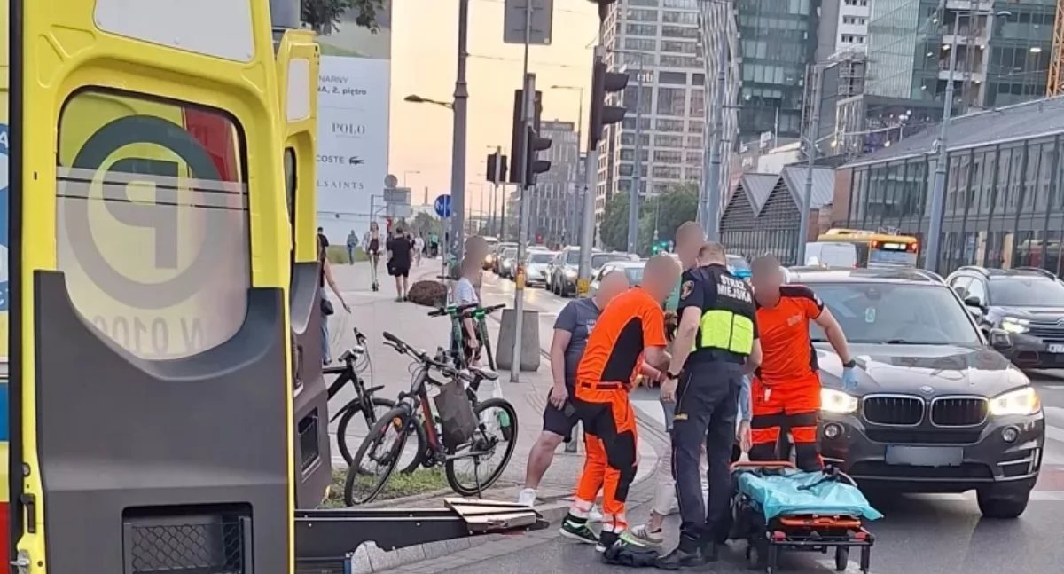 Wypadek prawie pod domem. Strażacy pomagali na ul. Żelaznej