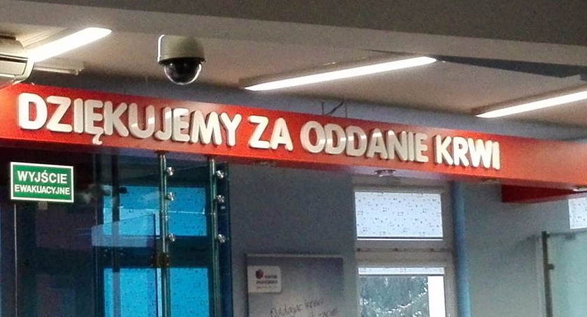 Policjanci zachęcają do oddawania krwi!